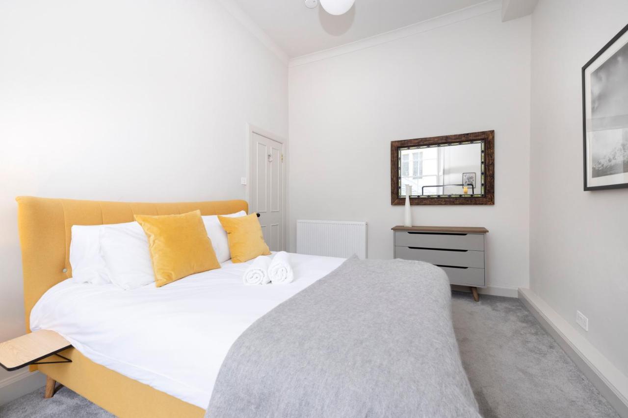 Joivy Sophisticated Apt Near Edinburgh Castle Dış mekan fotoğraf