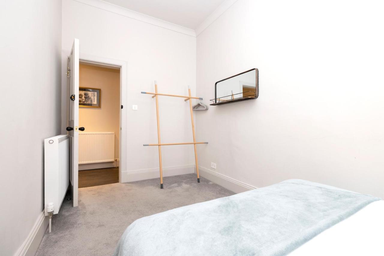 Joivy Sophisticated Apt Near Edinburgh Castle Dış mekan fotoğraf